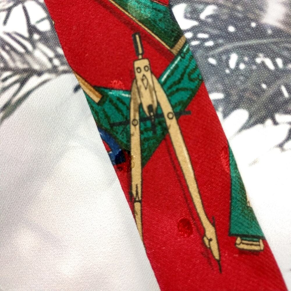 Bugatti Red Silk Architect Necktie - Picture 5 of 6